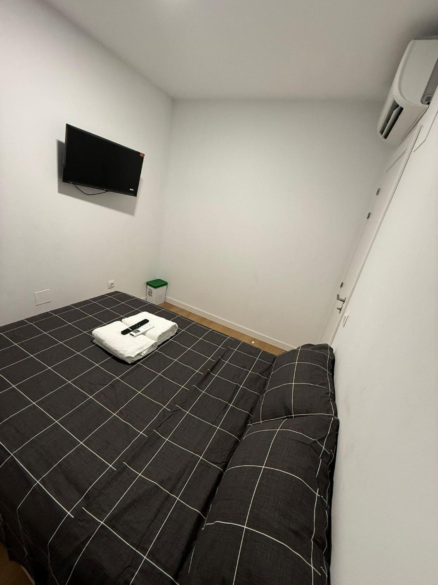 To Room Madrid Porras Esterno foto